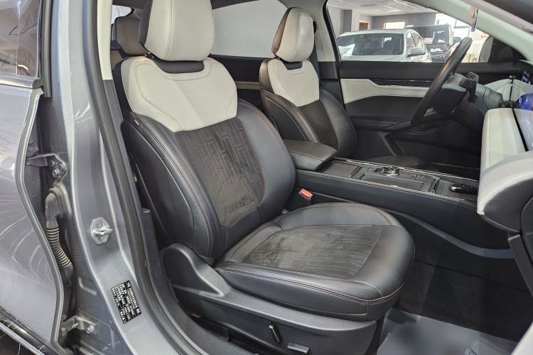 Used Ford Mondeo 2022 EcoBoost 245 Luxury Model Right Front Seat
