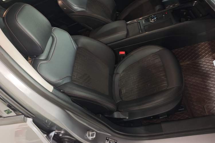Used Ford Mondeo 2022 Restyled EcoBoost 245 Luxury Version Right Front Seat