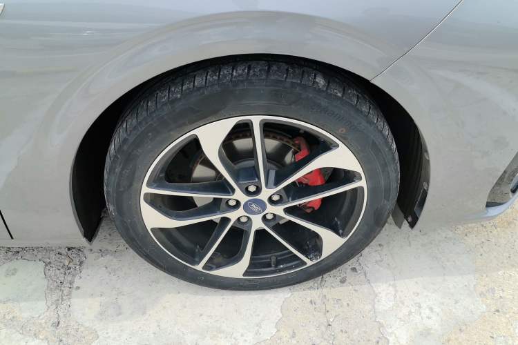 Used Ford Mondeo 2022 Facelift EcoBoost 245 ST-Line Right Front Wheel Hub