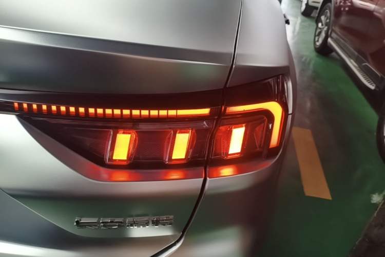Used Ford Mondeo 2022 Facelifted EcoBoost 245 Ultimate Edition Right Rear Taillight