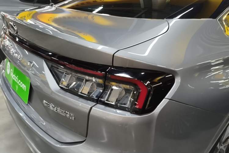Used Ford Mondeo 2022 Facelifted EcoBoost 245 Ultimate Edition Right Rear Taillight