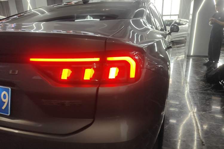 Used Ford Mondeo 2022 EcoBoost 245 Luxury Model Right Rear Taillight