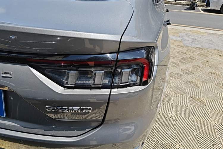 Used Ford Mondeo 2022 Restyled EcoBoost 245 Luxury Version Right Rear Taillight
