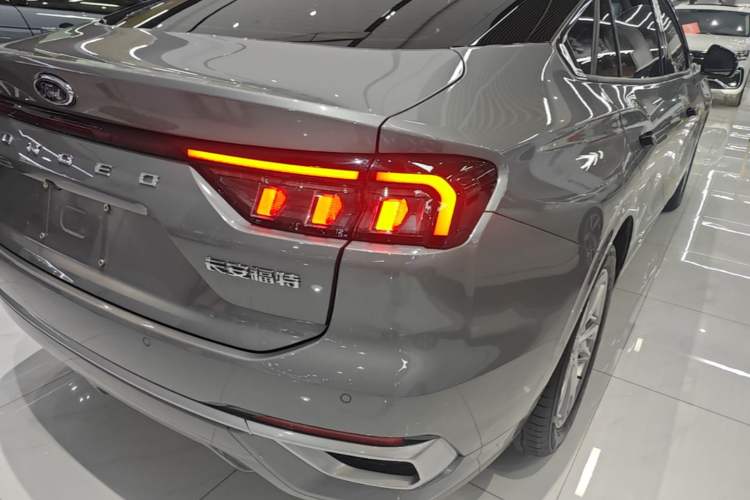 Used Ford Mondeo 2022 Restyled EcoBoost 245 Luxury Version Right Rear Taillight