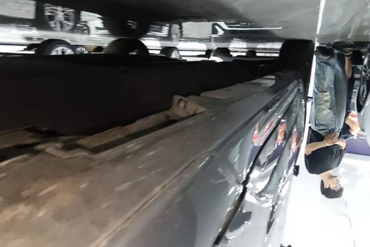 Used Ford Mondeo 2022 Restyled EcoBoost 245 Luxury Version Right Side Sill