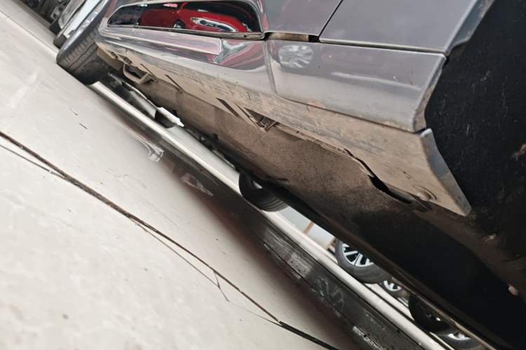 Used Ford Mondeo 2022 Restyled EcoBoost 245 Luxury Version Right Side Sill