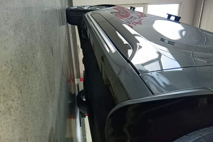 Used Ford Mondeo 2022 Facelifted EcoBoost 245 Ultimate Edition Right Side Sill