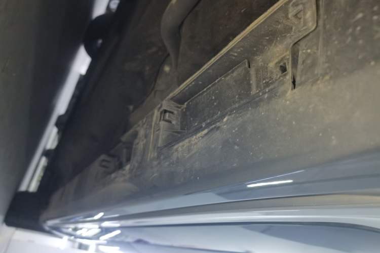 Used Ford Mondeo 2022 Restyled EcoBoost 245 Luxury Version Right Side Sill