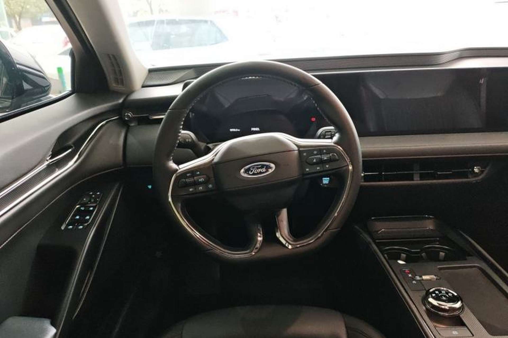 Used Ford Mondeo 2022 Restyled EcoBoost 245 Luxury Version Steering Wheel