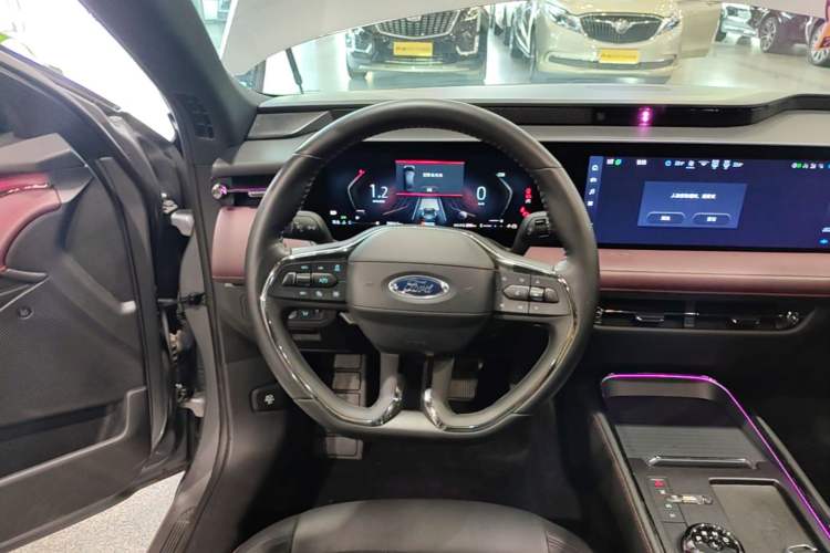Used Ford Mondeo 2022 EcoBoost 245 Ultimate Model Steering Wheel