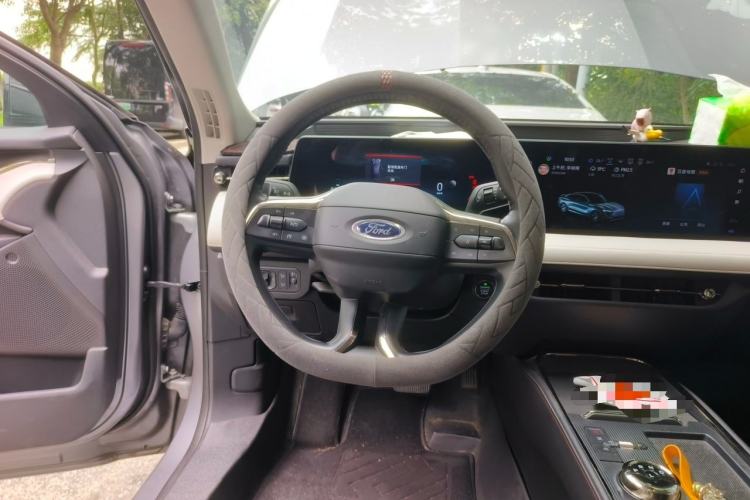 Used Ford Mondeo 2022 EcoBoost 245 Luxury Model Steering Wheel