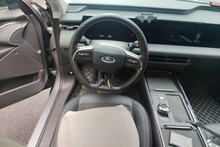 Used Ford Mondeo 2022 Restyled EcoBoost 245 Luxury Version Steering Wheel