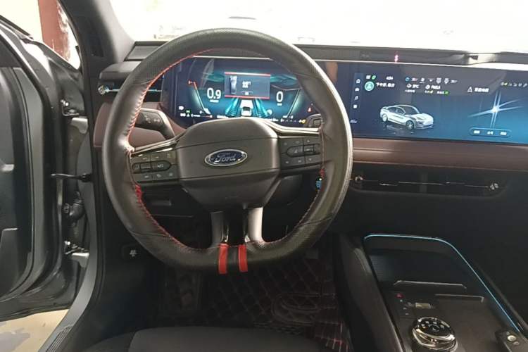 Used Ford Mondeo 2022 Facelifted EcoBoost 245 Ultimate Edition Steering Wheel