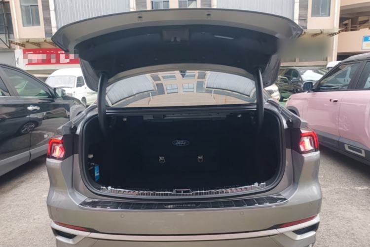 Used Ford Mondeo 2022 Restyled EcoBoost 245 Luxury Version Trunk