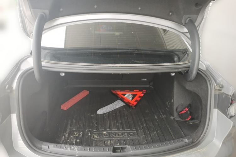 Used Ford Mondeo 2022 Restyled EcoBoost 245 Luxury Version Trunk