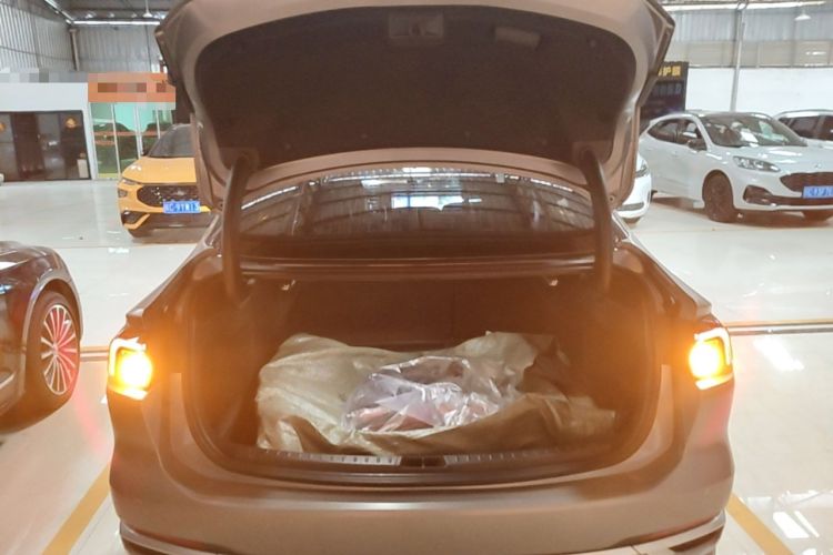 Used Ford Mondeo 2022 Restyled EcoBoost 245 Luxury Version Trunk
