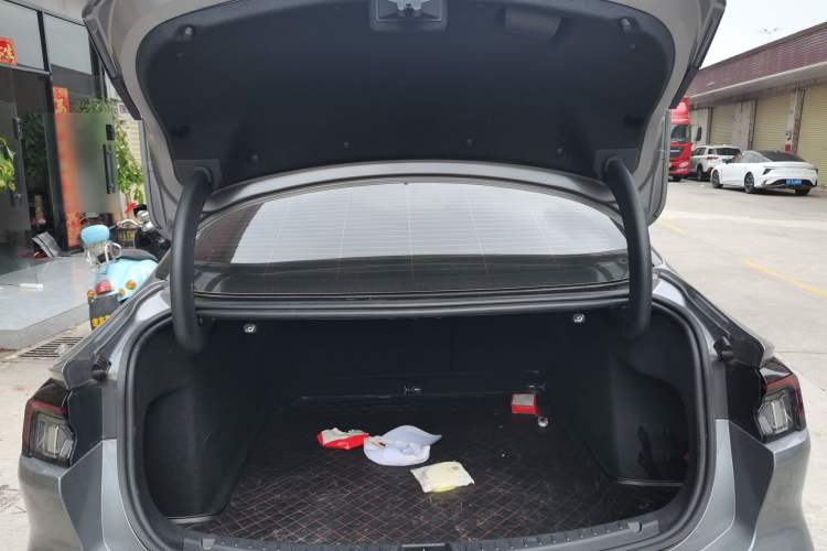 Used Ford Mondeo 2022 Facelifted EcoBoost 245 Ultimate Edition Trunk