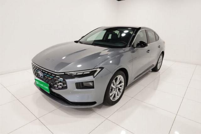 Ford Mondeo 2022 Restyled EcoBoost 245 Luxury Version usado