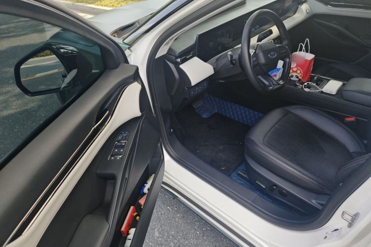 Used Ford Mondeo 2022 EcoBoost 245 Luxury Model Driver Seat