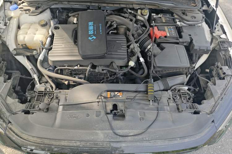 Used Ford Mondeo 2022 EcoBoost 245 Luxury Model Engine Bay