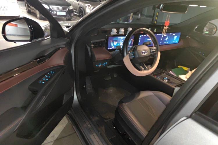 Used Ford Mondeo 2022 Facelifted EcoBoost 245 Ultimate Edition Driver Seat