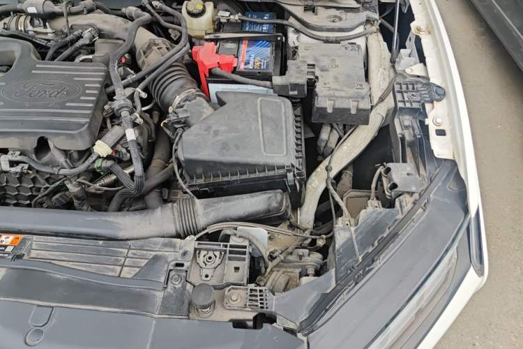 Used Ford Mondeo 2022 Restyled EcoBoost 245 Luxury Version Engine Bay Left
