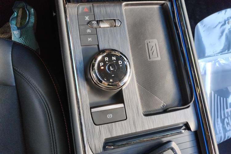 Used Ford Mondeo 2022 Facelifted EcoBoost 245 Ultimate Edition Gear Lever