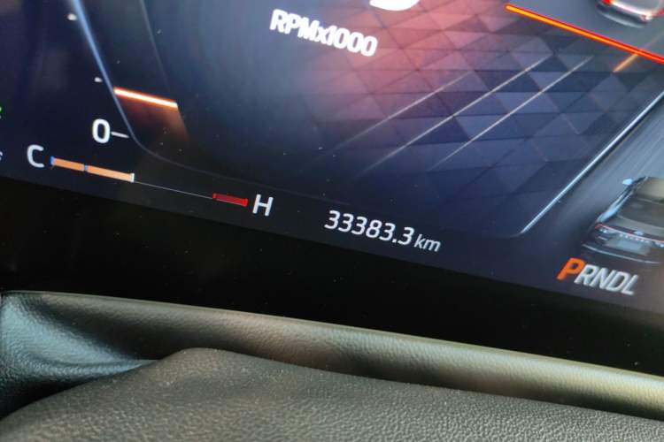 Used Ford Mondeo 2022 Facelifted EcoBoost 245 Ultimate Edition Odometer Close Up
