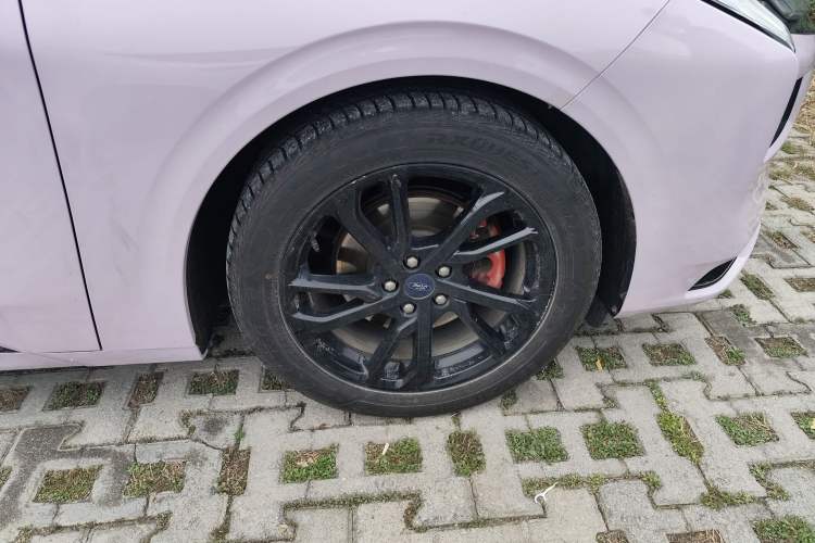Used Ford Mondeo 2022 Restyled EcoBoost 245 Luxury Version Right Front Wheel Hub