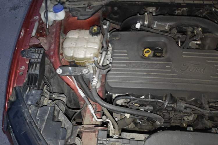 Used Ford Mondeo 2022 EcoBoost 245 Ultimate Model Engine Bay Right