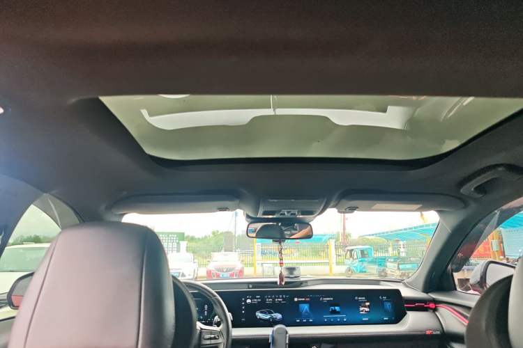 Used Ford Mondeo 2022 Facelift EcoBoost 245 ST-Line Headliner