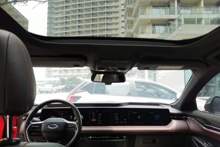 Used Ford Mondeo 2022 EcoBoost 245 Ultimate Model Headliner