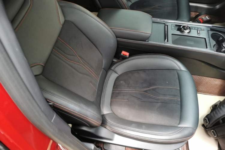 Used Ford Mondeo 2022 EcoBoost 245 Ultimate Model Right Front Seat