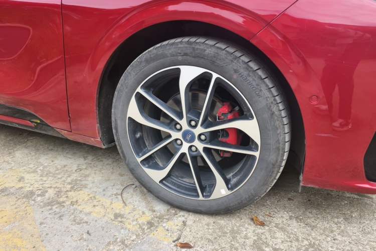Used Ford Mondeo 2022 EcoBoost 245 ST-Line Right Front Wheel Hub