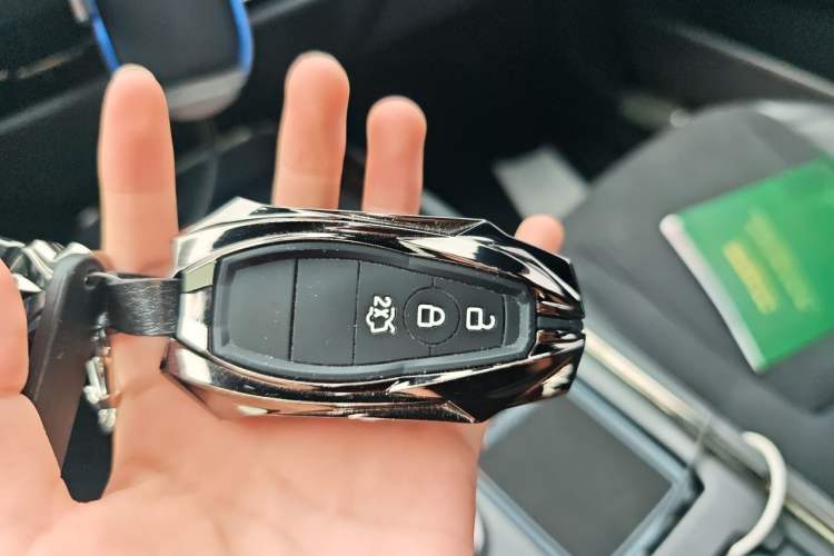 Used Ford Mondeo 2022 Facelift EcoBoost 245 ST-Line Vehicle Key