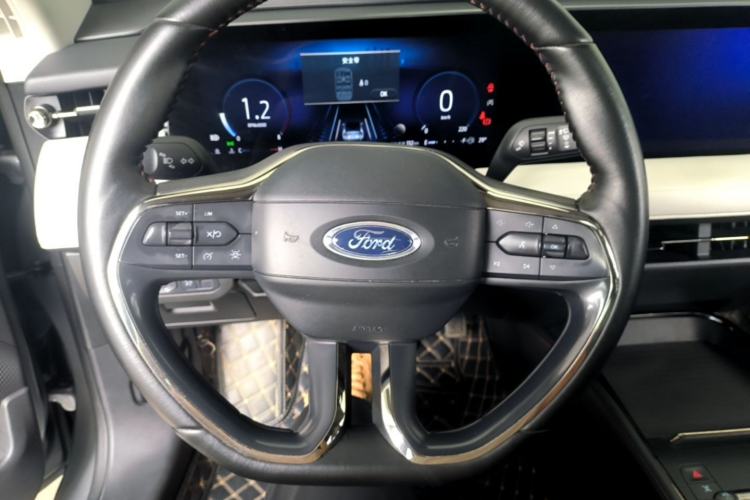 Used Ford Mondeo 2022 Restyled EcoBoost 245 Luxury Version Center Console