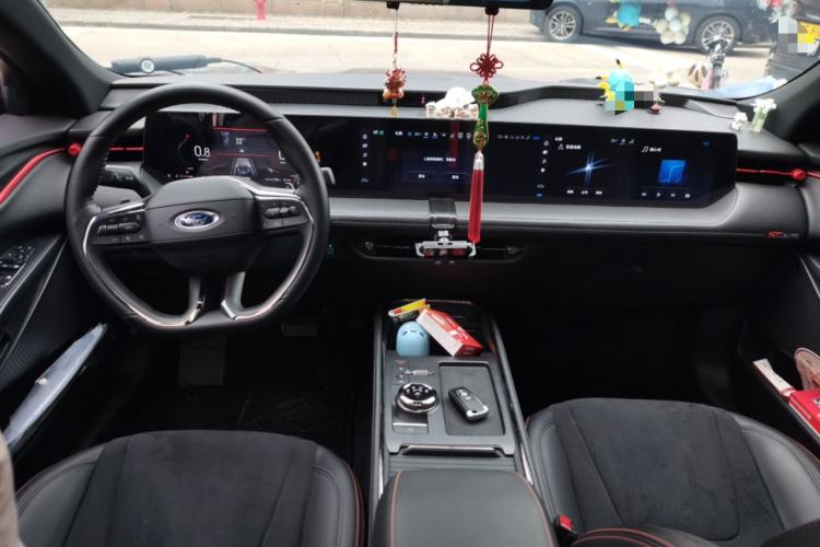 Used Ford Mondeo 2022 Facelift EcoBoost 245 ST-Line Center Console