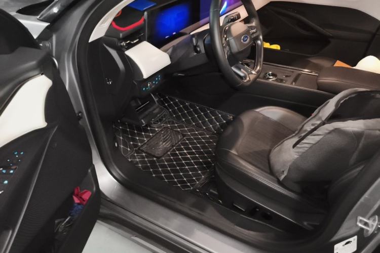 Used Ford Mondeo 2022 EcoBoost 245 Luxury Model Driver Seat