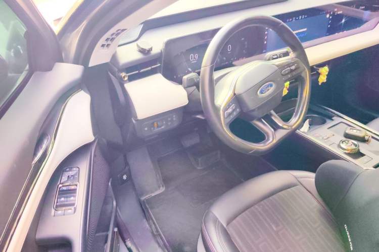 Used Ford Mondeo 2022 Restyled EcoBoost 245 Luxury Version Driver Seat