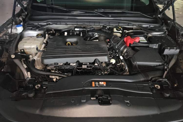 Used Ford Mondeo 2022 Restyled EcoBoost 245 Luxury Version Engine Bay