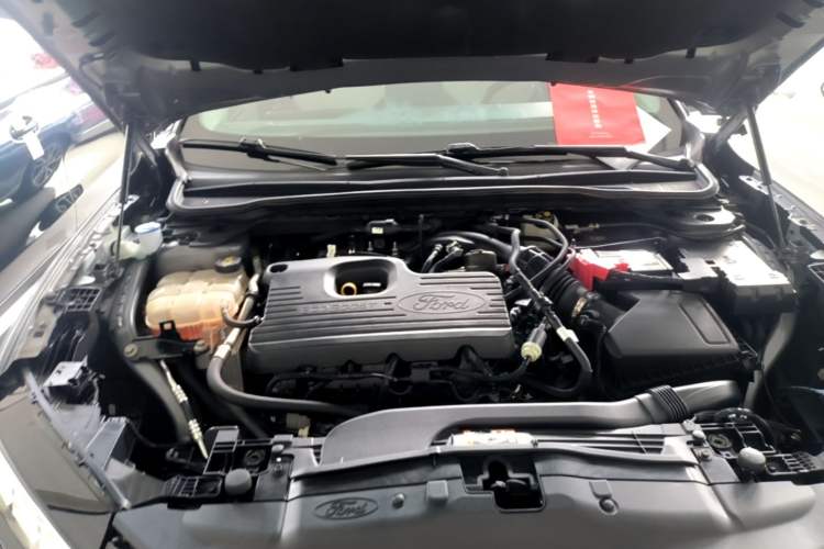 Used Ford Mondeo 2022 Restyled EcoBoost 245 Luxury Version Engine Bay