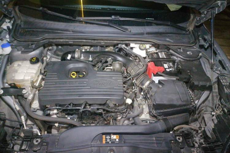 Used Ford Mondeo 2022 EcoBoost 245 ST-Line Engine Bay