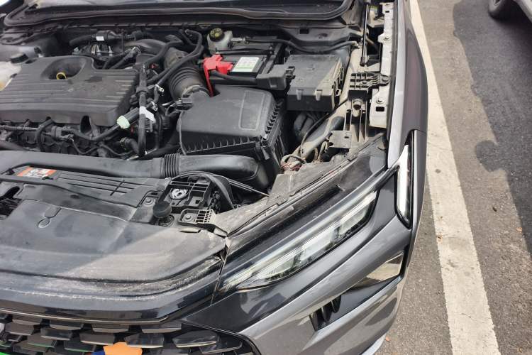 Used Ford Mondeo 2022 Restyled EcoBoost 245 Luxury Version Engine Bay Left