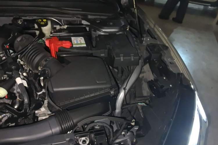 Used Ford Mondeo 2022 Restyled EcoBoost 245 Luxury Version Engine Bay Left