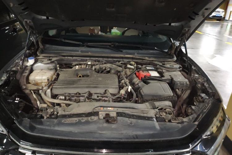 Used Ford Mondeo 2022 EcoBoost 245 Luxury Model Engine Bay