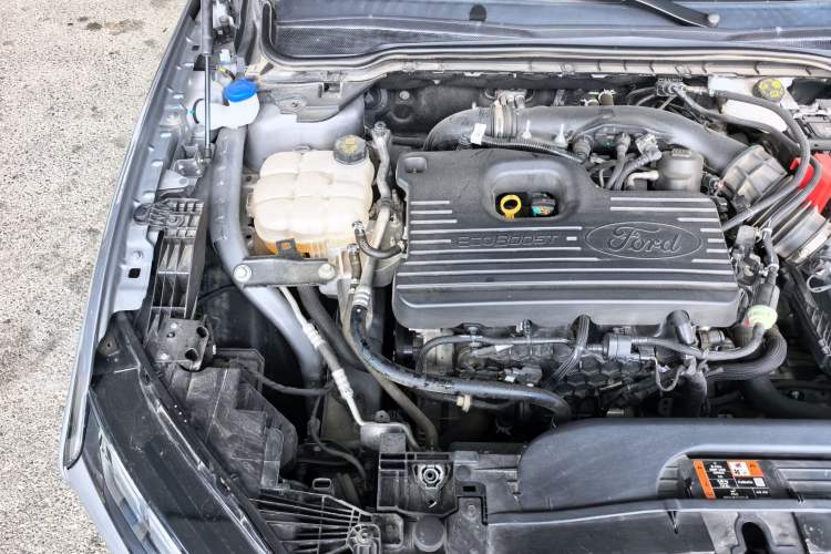 Used Ford Mondeo 2022 EcoBoost 245 Ultimate Model Engine Bay Right