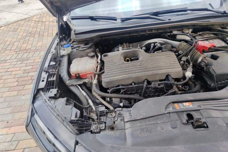 Used Ford Mondeo 2022 Facelifted EcoBoost 245 Ultimate Edition Engine Bay Right