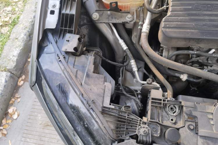 Used Ford Mondeo 2022 EcoBoost 245 Ultimate Model Engine Bay Right