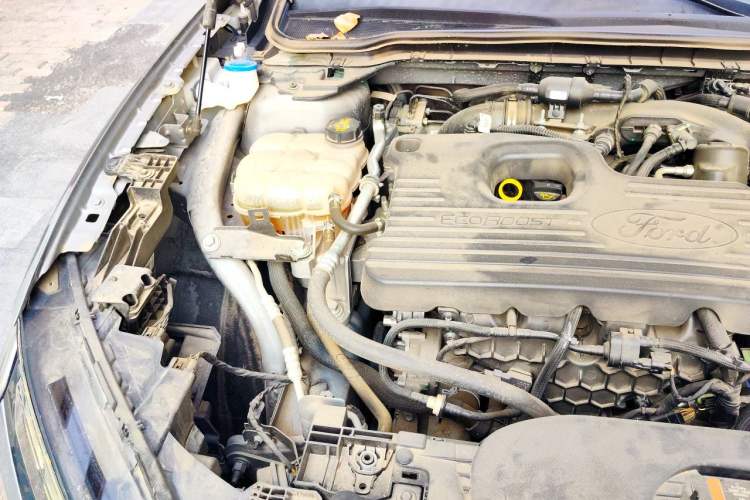 Used Ford Mondeo 2022 Restyled EcoBoost 245 Luxury Version Engine Bay Right