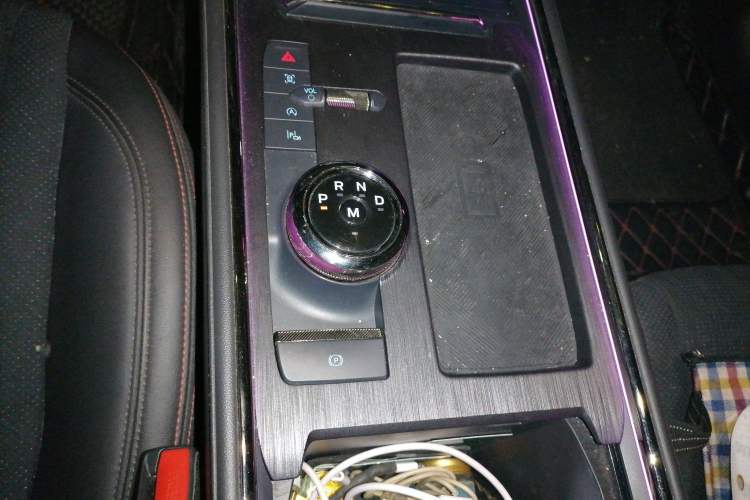 Used Ford Mondeo 2022 EcoBoost 245 ST-Line Gear Lever